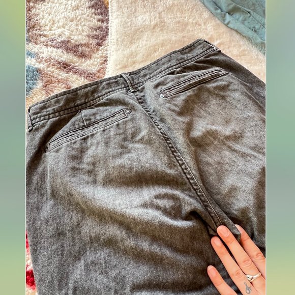 Early 00s Old Navy Wide-leg Dark Gray Trousers (6) - Picture 2 of 7